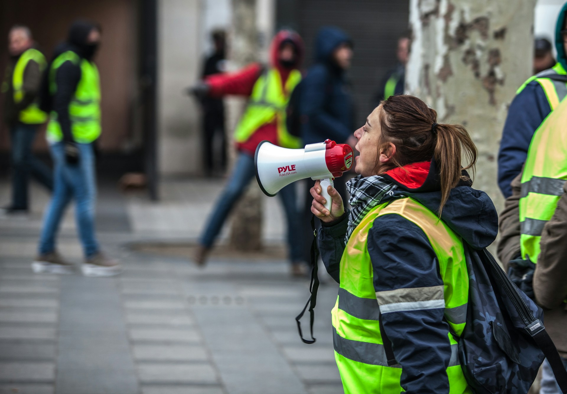 Luttes entre exploitation et travail: articles récents dans La Pensée